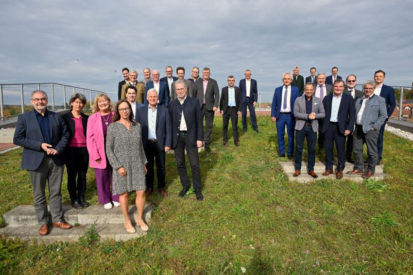 Gruppenbild vom 2. Kommunal-Forum Oberbayern in Pfaffenhofen