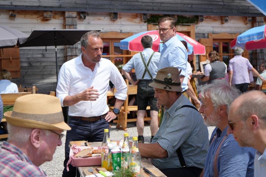 Minister Glauber im Gespräch