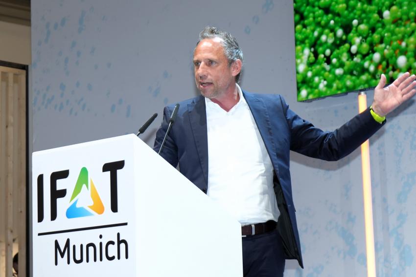 Umweltminister Thorsten Glauber eröffnet die IFAT München 2024