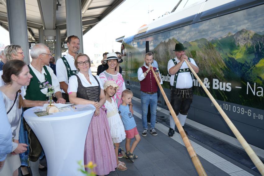 Bei der Eröffnung