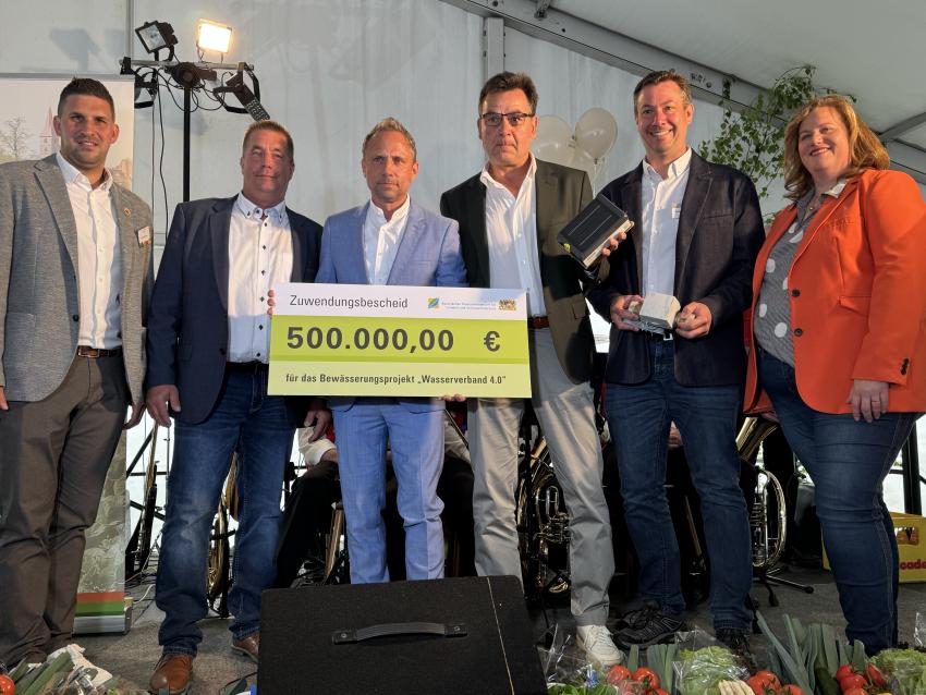 Übergabe des Zuwendungsbescheids für das Projekt „Wasserverband 4.0“ in Höhe von 500.000 €