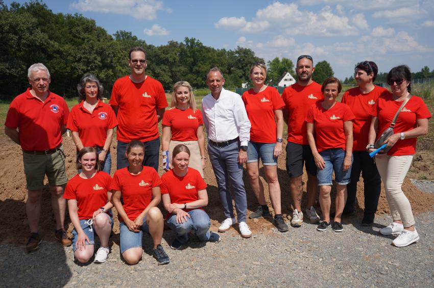 Minister Glauber bei dem Spatenstich