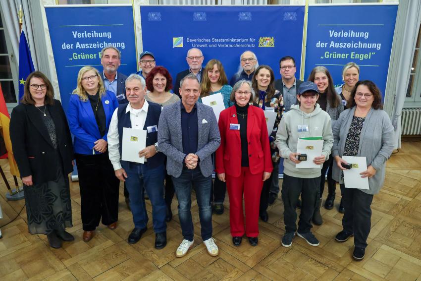 Bild vergrössert sich per Mausklick - >Termin - Verleihung der Grünen (Junior) Engel 2025 Mittelfranken