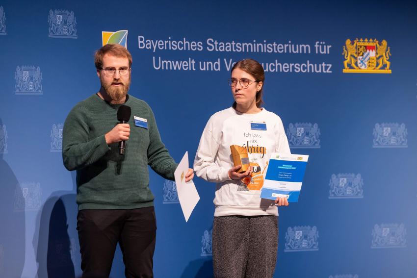 Lukas Stanzl und Franziska Wirth (Verein Übrig e.V.) 