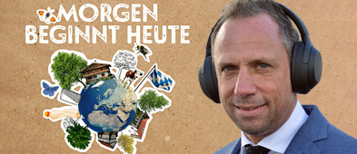 Ansicht des Umweltministeriums mit 50 Jahre-Logo