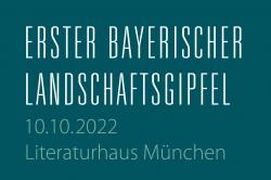 Logo mit blaugrünem Hintergrund und Schrift weist auf Landschaftsgipfel hin.