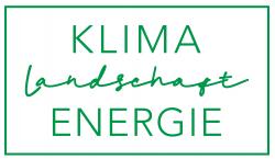 Ein viereckiges Logo ist grün umrandet und enthält den Schriftzug Klima, Landschaft, Energie
