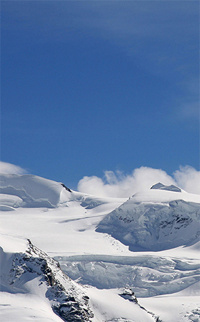 Das Bild zeigt einen Gletscher